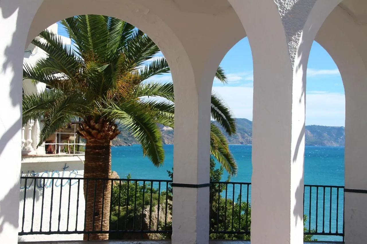 Lovely House With Private Pool In Burriana! Nerja Spain