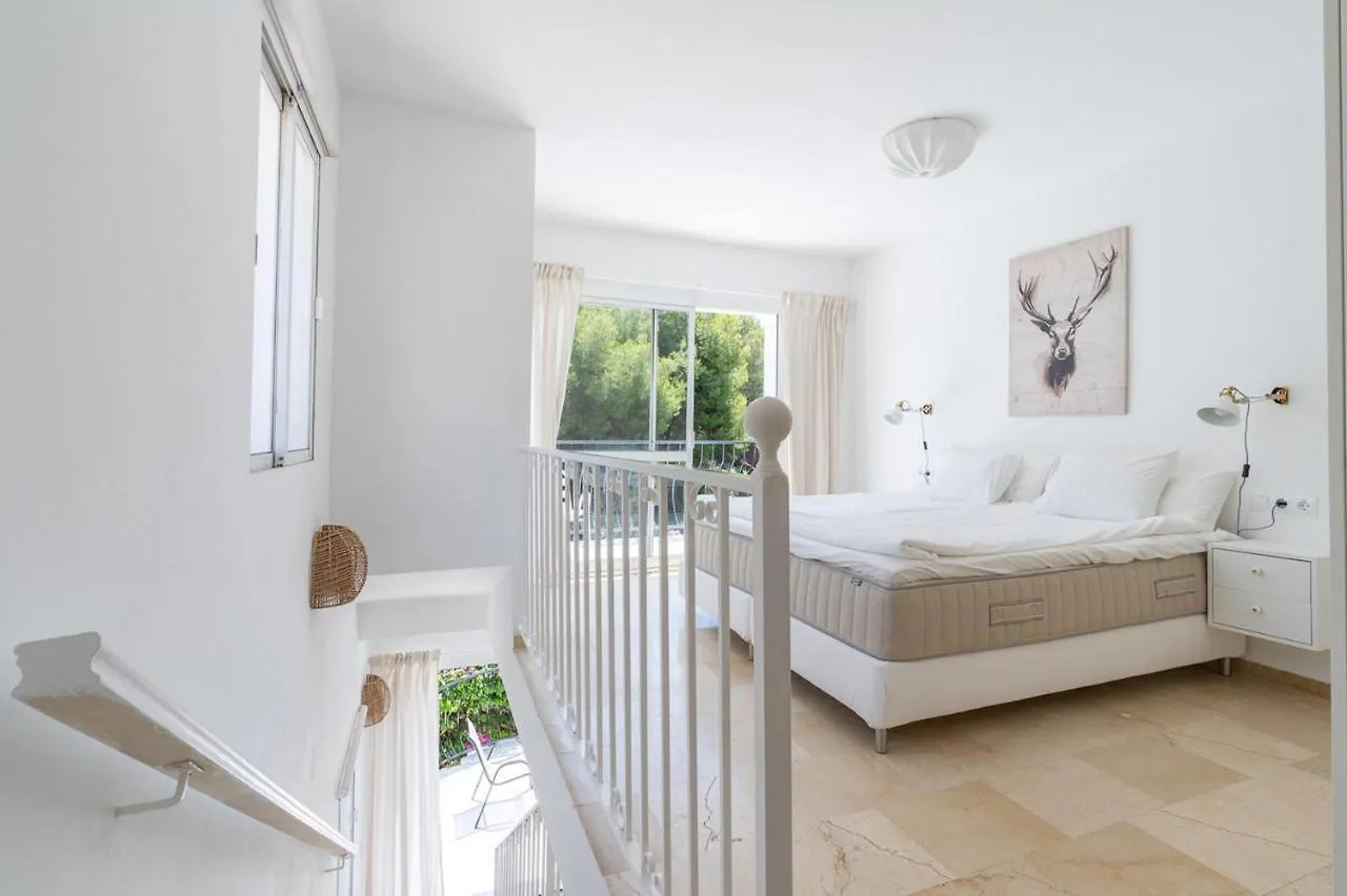 Holiday home Lovely House With Private Pool In Burriana! Nerja