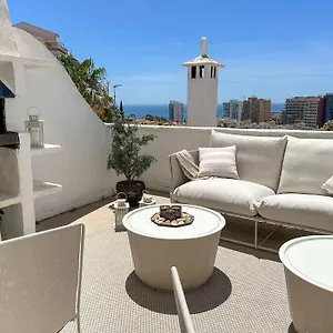  Apartment Elegant 2-bedroom With Beautiful Views